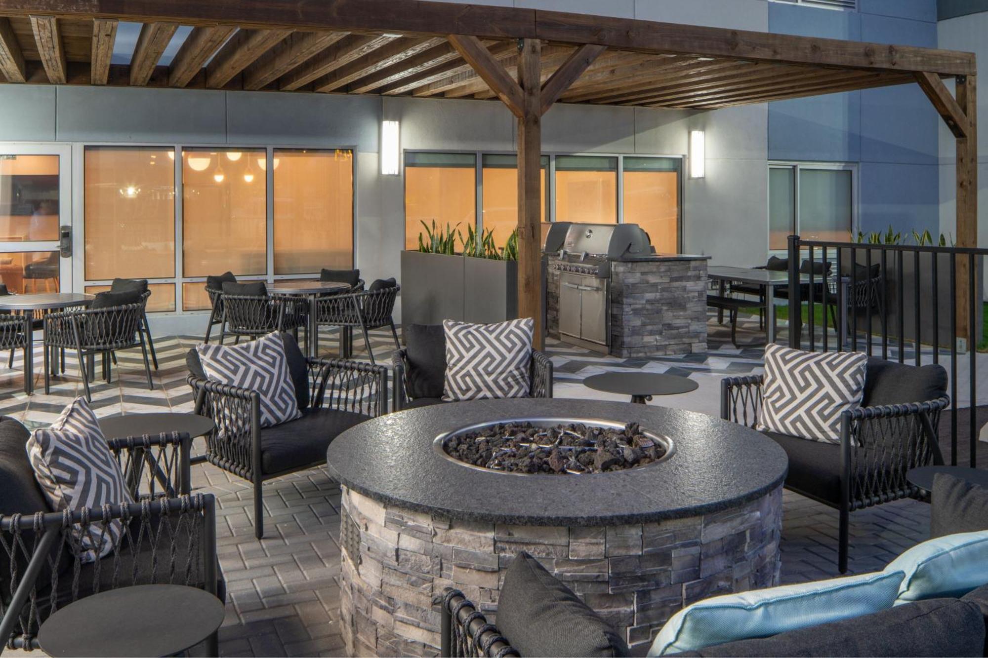 Towneplace Suites By Marriott Pensacola West I-10 Ferry Pass Buitenkant foto